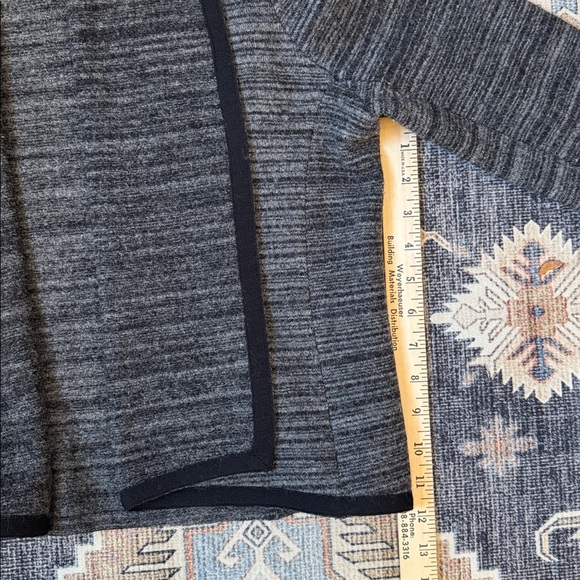 LOFT 100% Merino Wool Charcoal Knit Black Trim Cropped Blazer Cardigan Small - Picture 9 of 11